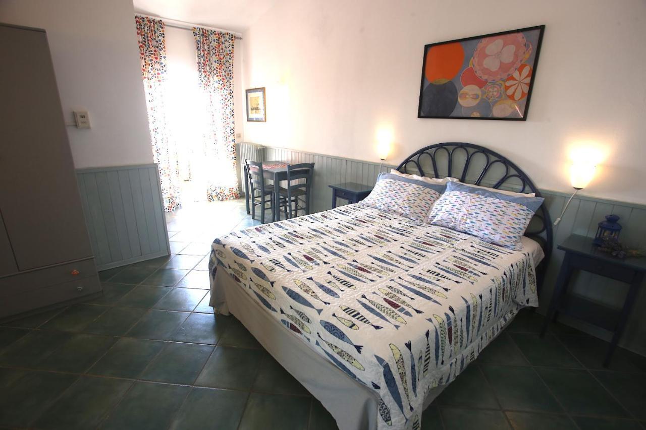 Ca' La Stella Sea-View Apartments Porto Azzurro Zewnętrze zdjęcie