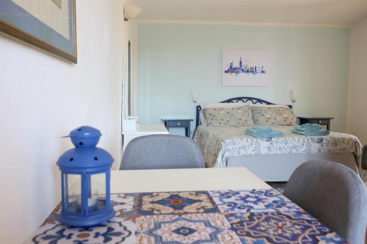 Ca' La Stella Sea-View Apartments Porto Azzurro Zewnętrze zdjęcie